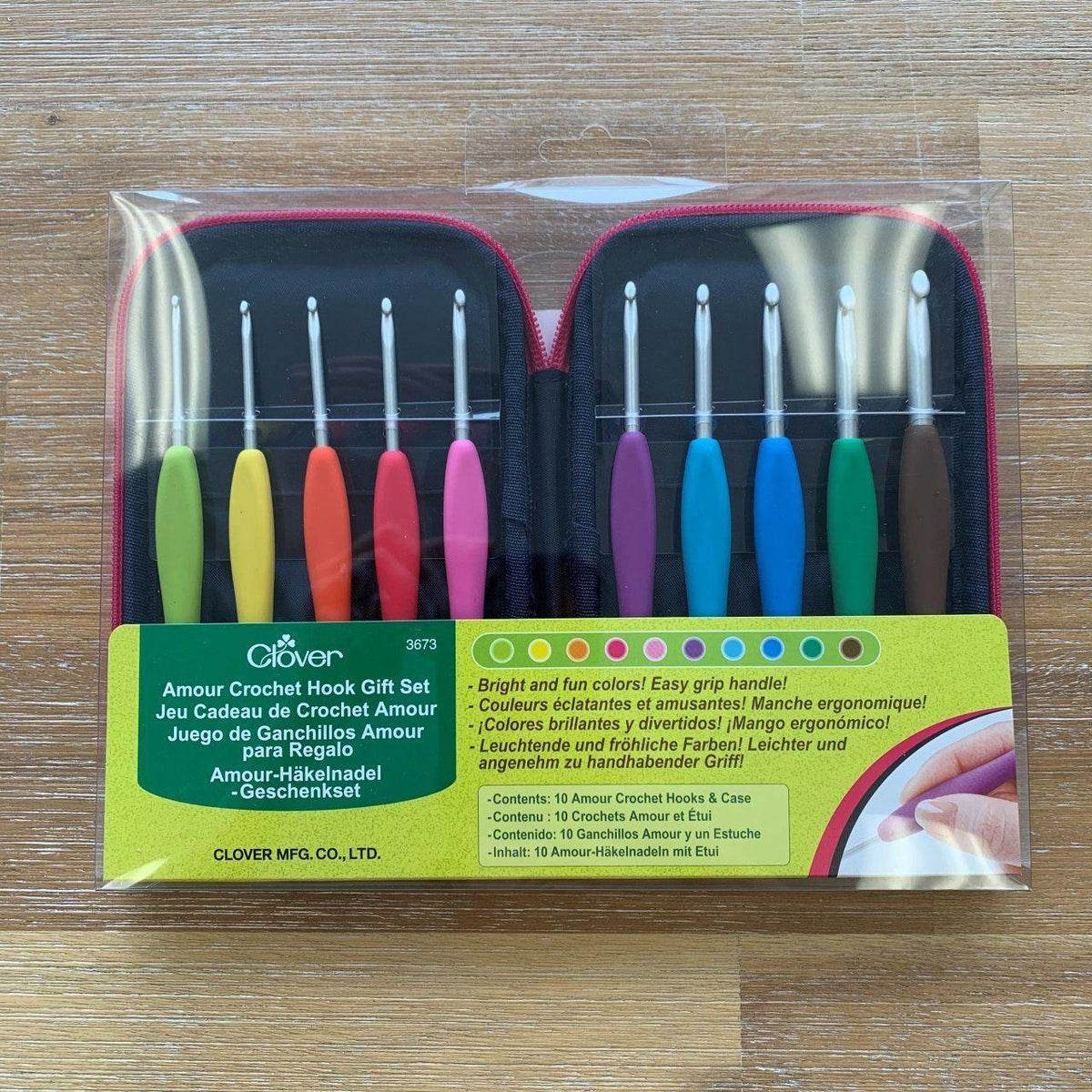 CLOVER - Amour Crochet Hook Set #3673 - #3675 - Biscotte Yarns