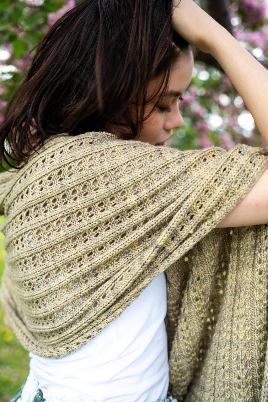 Zulia Poncho | Knitting Pattern - Biscotte Yarns