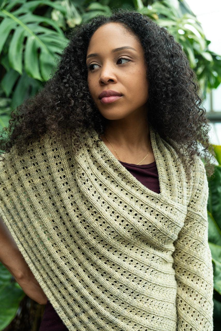 Zulia Poncho | Knitting Pattern - Biscotte Yarns