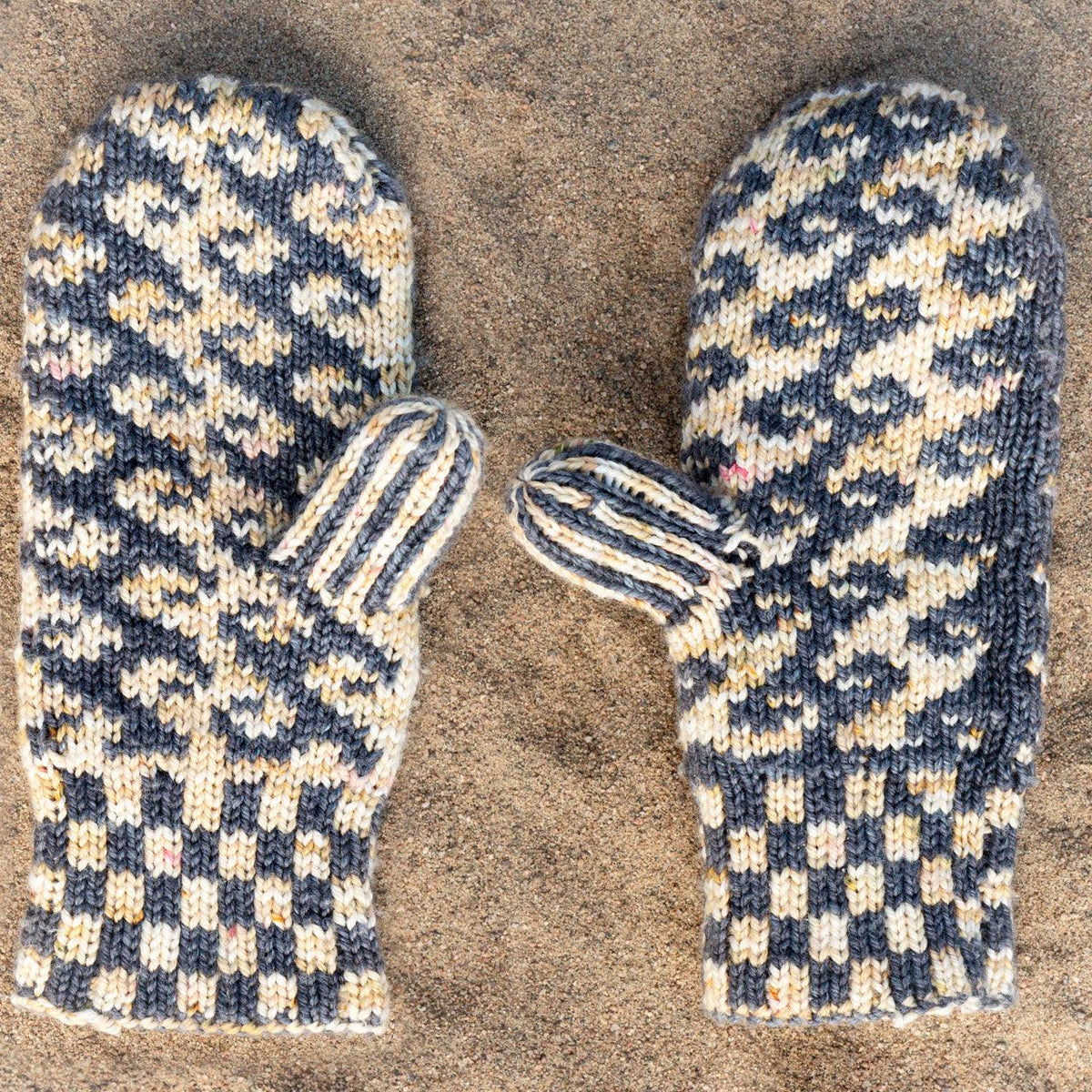 Reversible Fairisle Mittens | Free Double Knitting Pattern - Biscotte Yarns