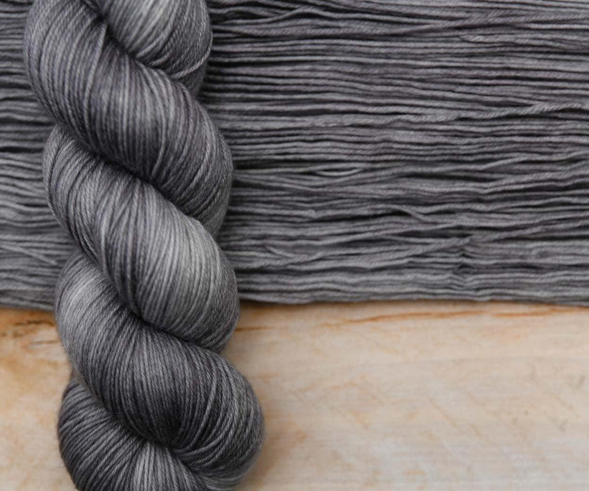 BIS-SOCK GRIS-GRIS - Biscotte Yarns