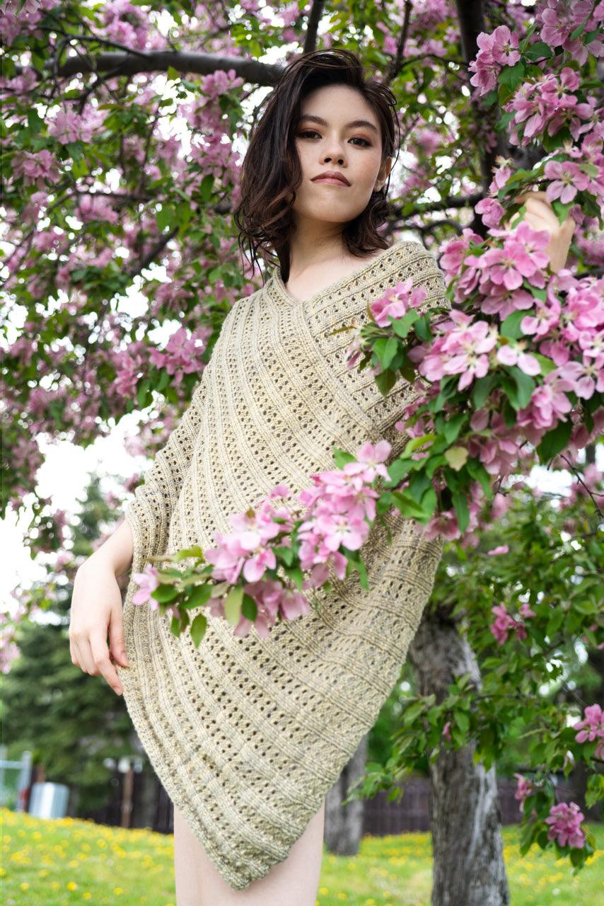 Zulia Poncho | Knitting Pattern - Biscotte Yarns