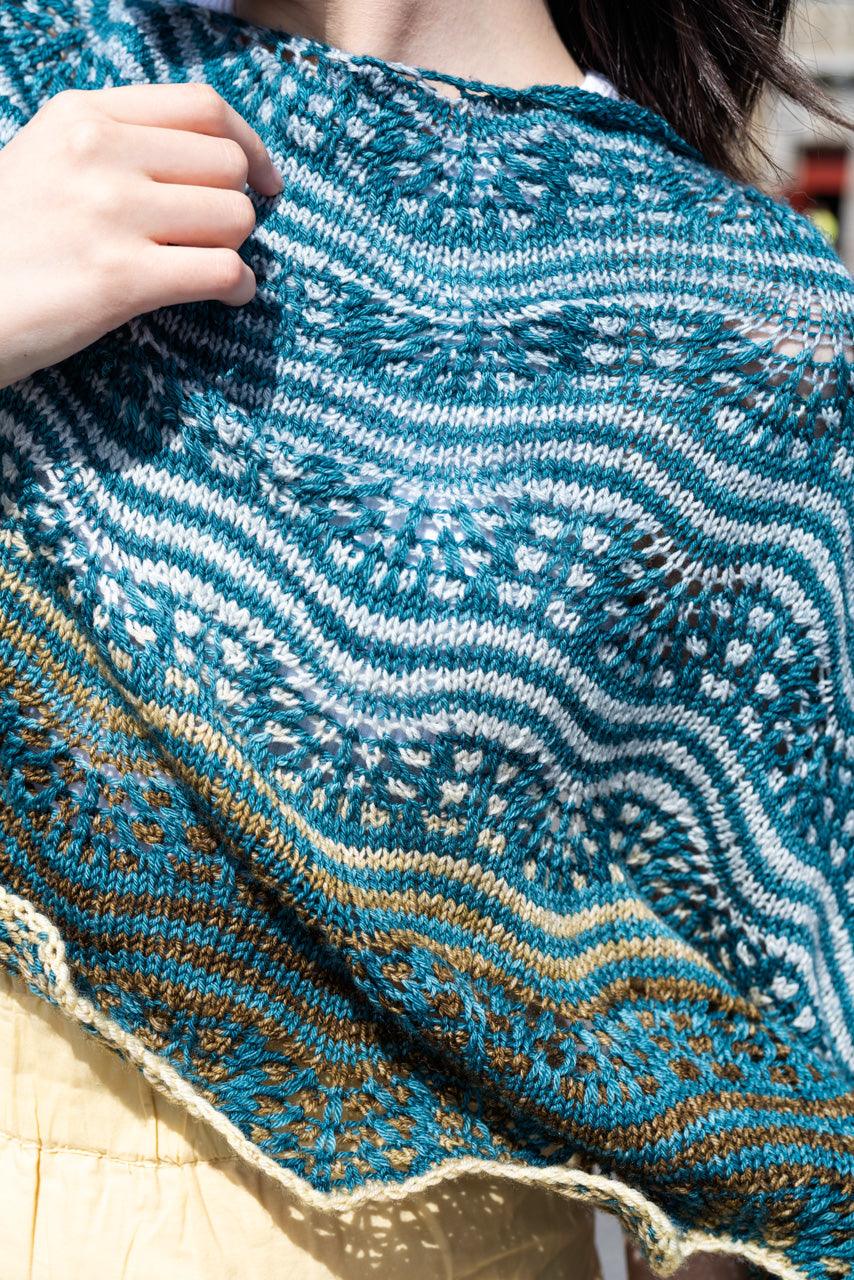 Fête des Couleurs Shawl Pattern - Biscotte Yarns