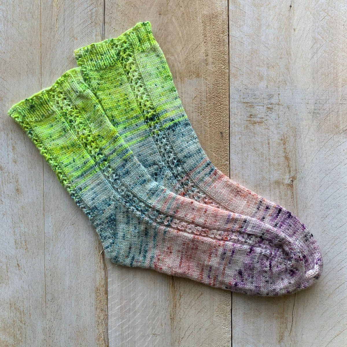 Socks pattern - Bas Fondants - Biscotte Yarns