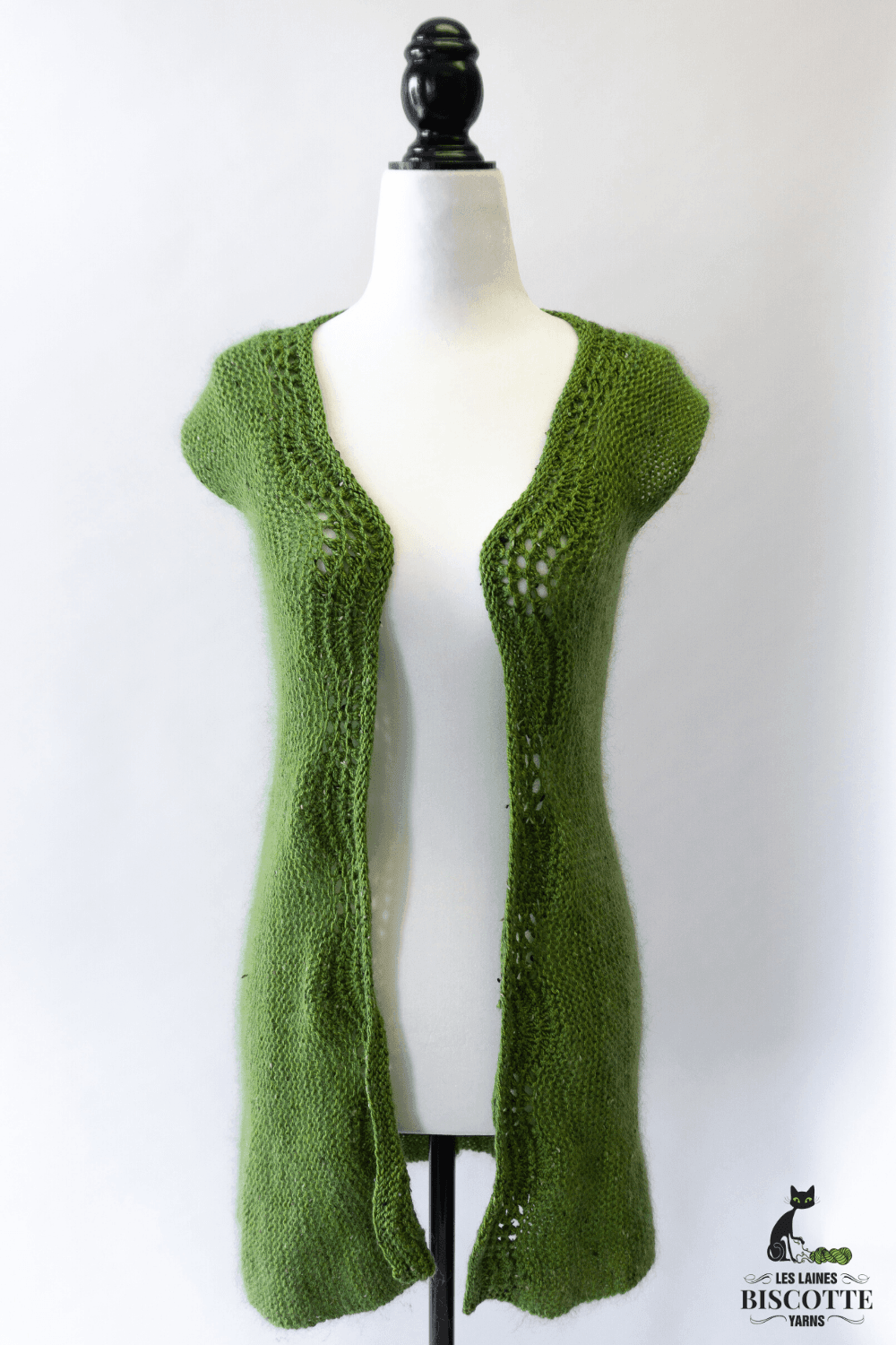 SIRIUSly Casual Cardigan | Free Knitting Pattern - Biscotte Yarns