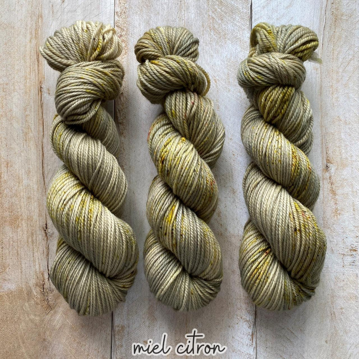 MERINO WORSTED MIEL CITRON - Biscotte Yarns