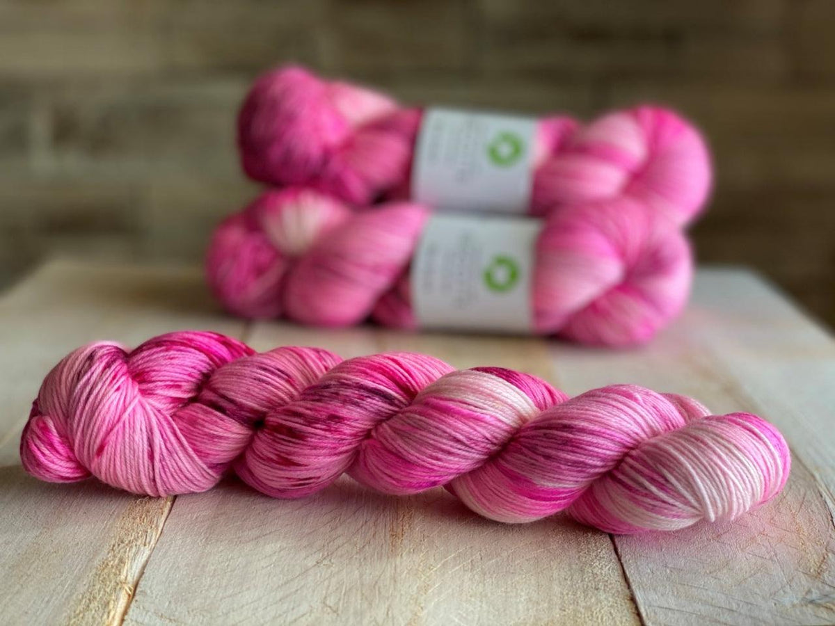 BIS-SOCK LA VIE EN ROSE - Biscotte Yarns