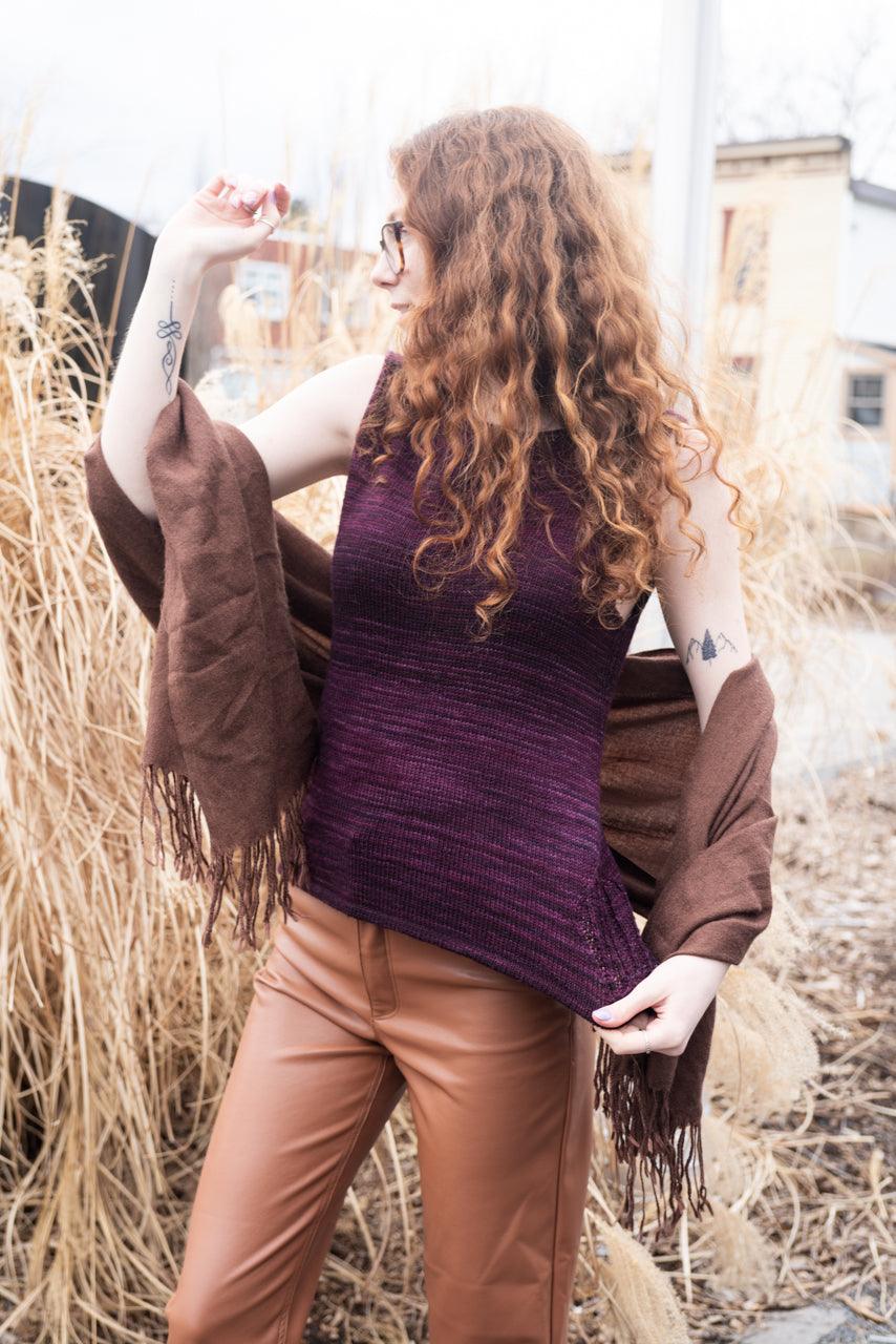 Queen Of Spades - Sleeveless Pullover Pattern - Biscotte Yarns