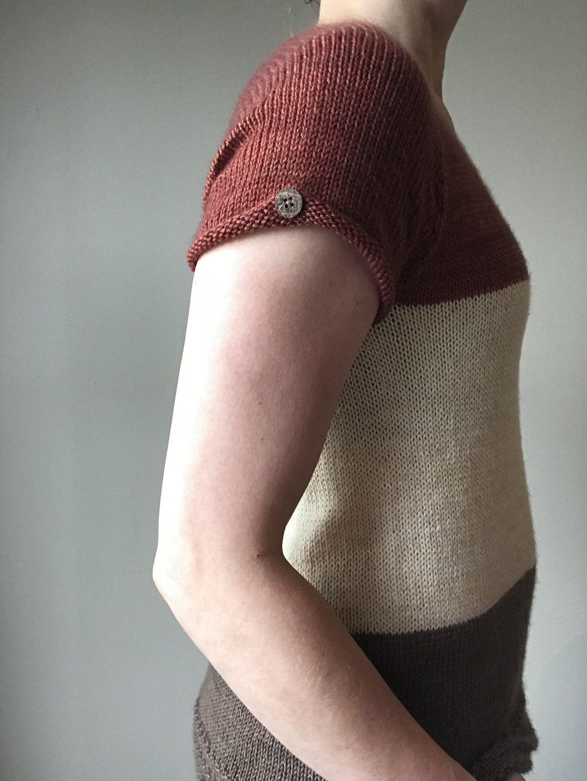 Timelines Tee | Free Knitting Pattern - Biscotte Yarns