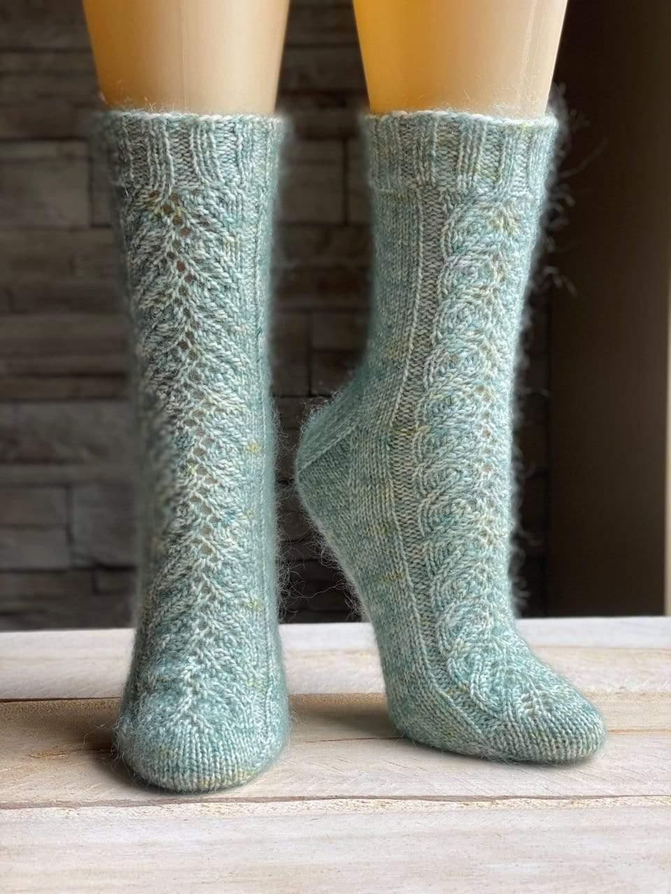 CLOUD 9 | Free Knitting Socks Pattern - Biscotte Yarns