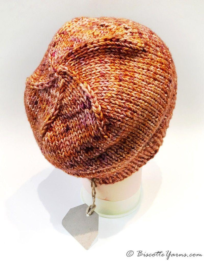 Camille's hat pattern with DK Pure yarn - Biscotte yarns
