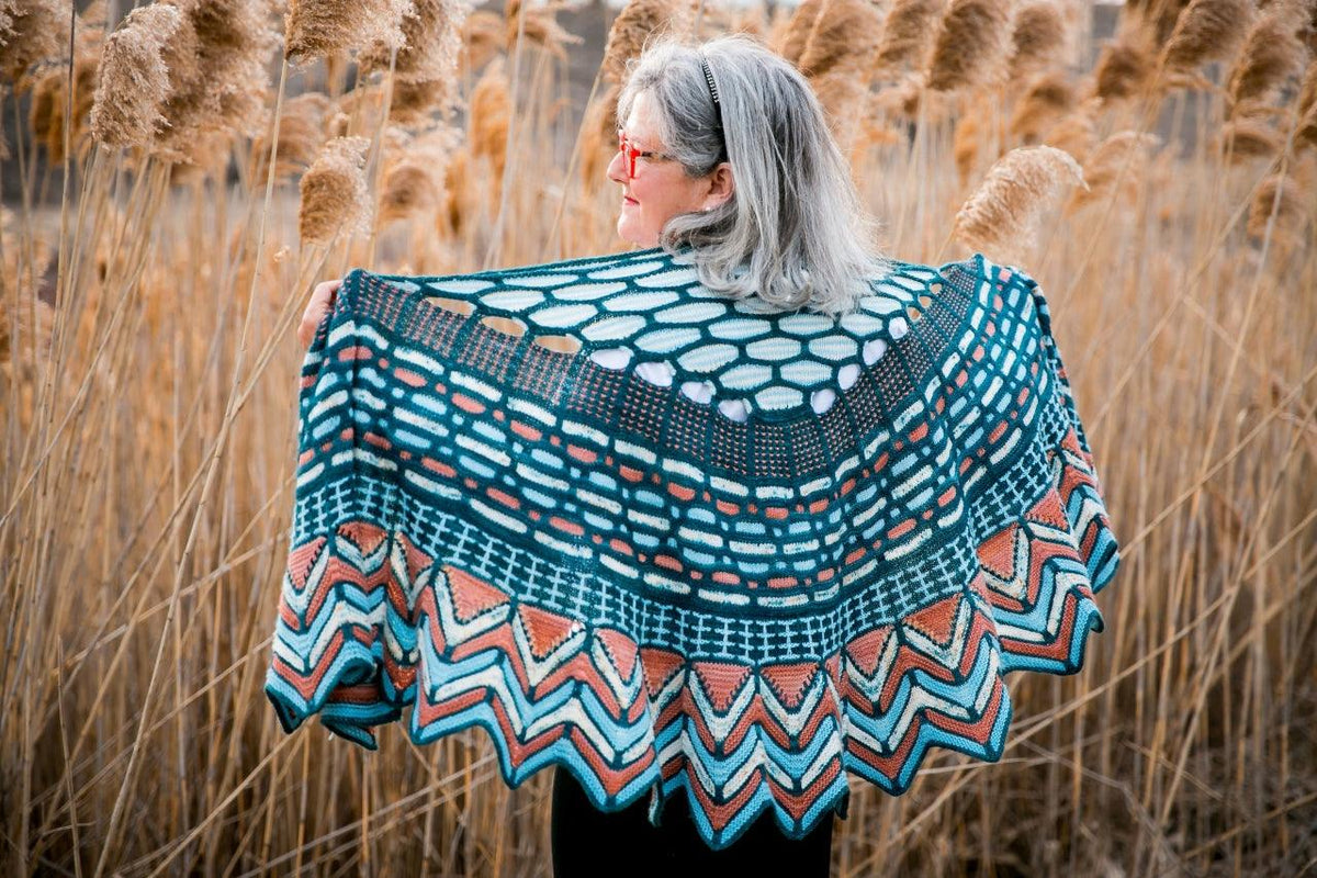 Knitting knit | Slipstravaganza shawl by Stephen West - Biscotte Yarns