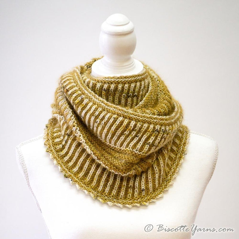 Rumpelstilskin - Free brioche cowl pattern - Biscotte Yarns