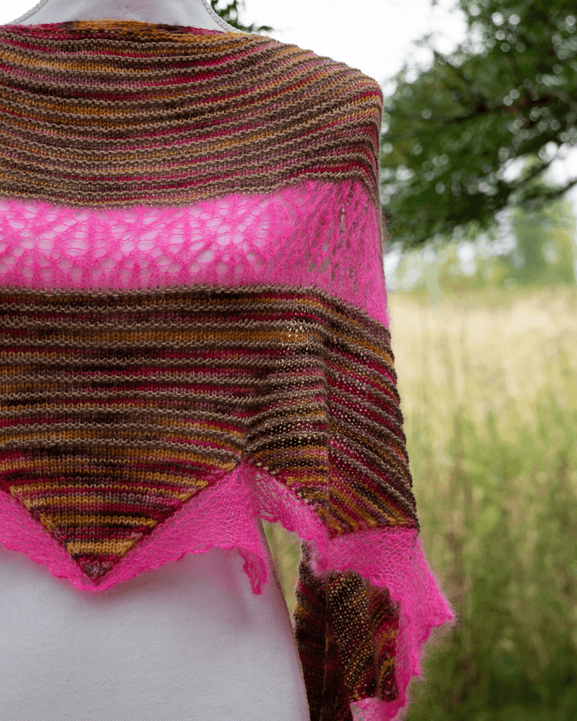 Rising Sun Shawl | Knitting Kit - Biscotte Yarns