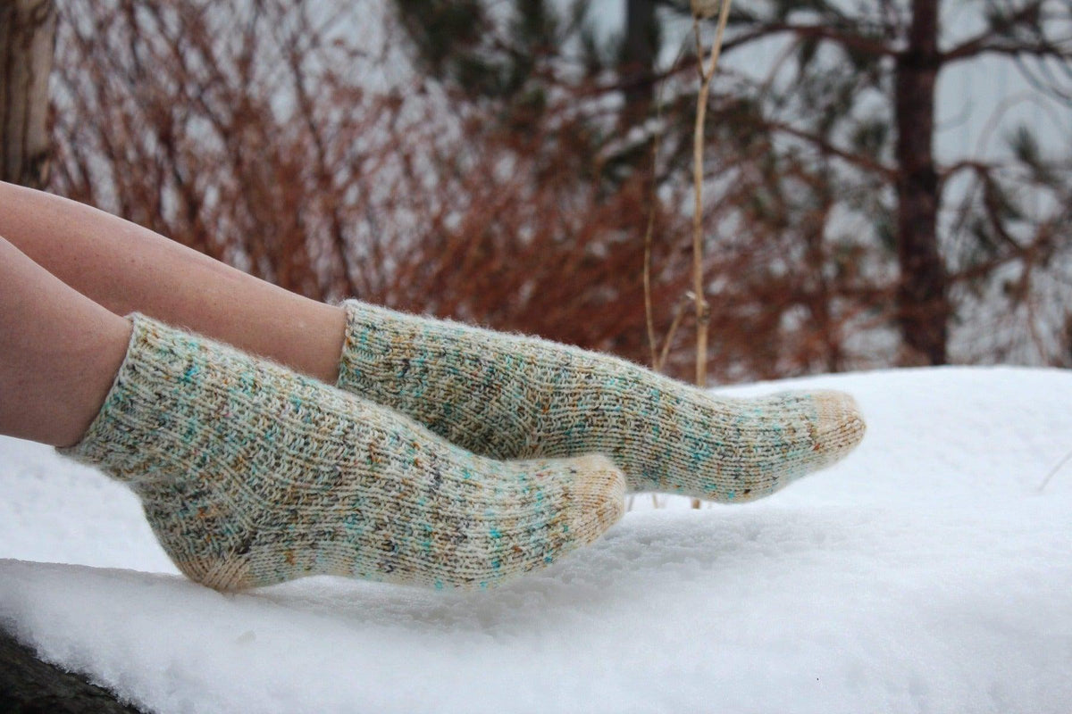 VANILLA TEXTURE - Free Socks Pattern - Biscotte Yarns