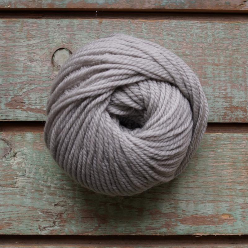 Laines Cheval Blanc - KINNA 🐦 - Biscotte Yarns