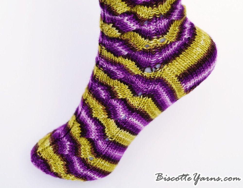 Free sock pattern - Moutons en vacances - Biscotte yarns