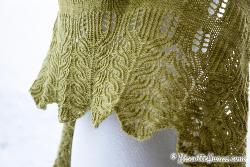 Necklace Shawl Pattern - Biscotte Yarns