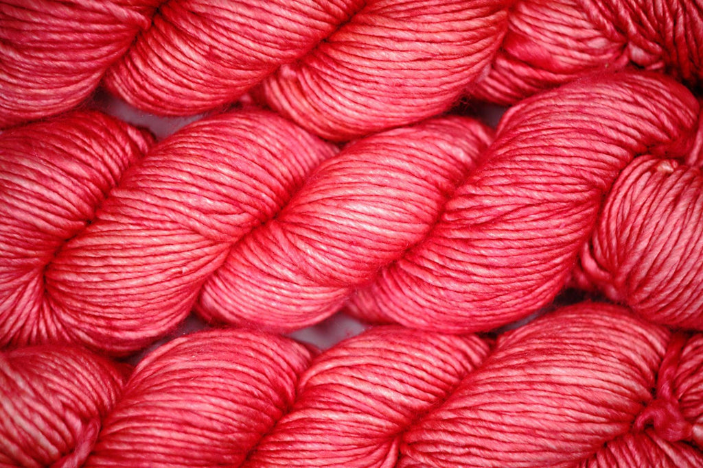 ALBUS ROSE NEON – Biscotte Yarns