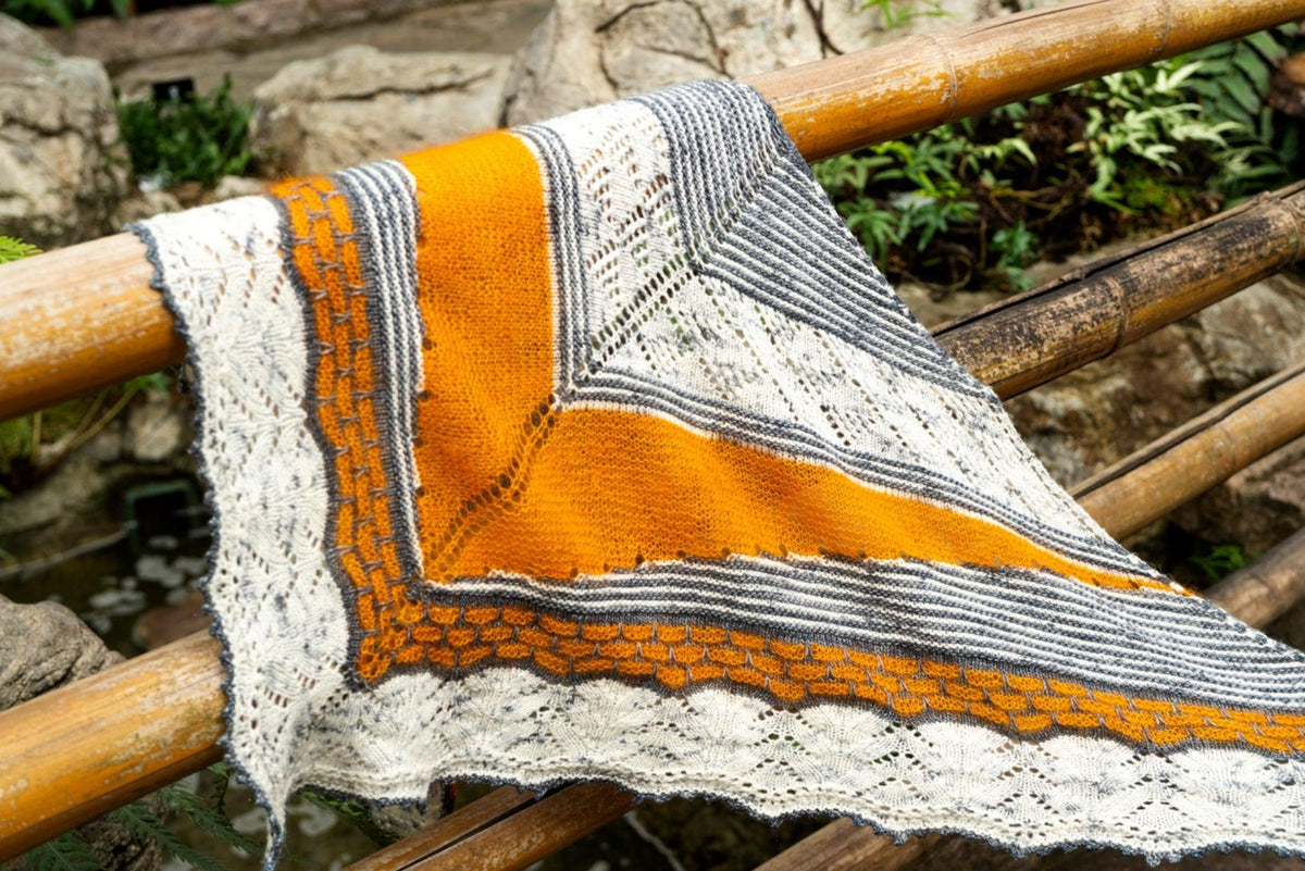 Bain de Soleil Shawl | Knitting Pattern - Biscotte Yarns