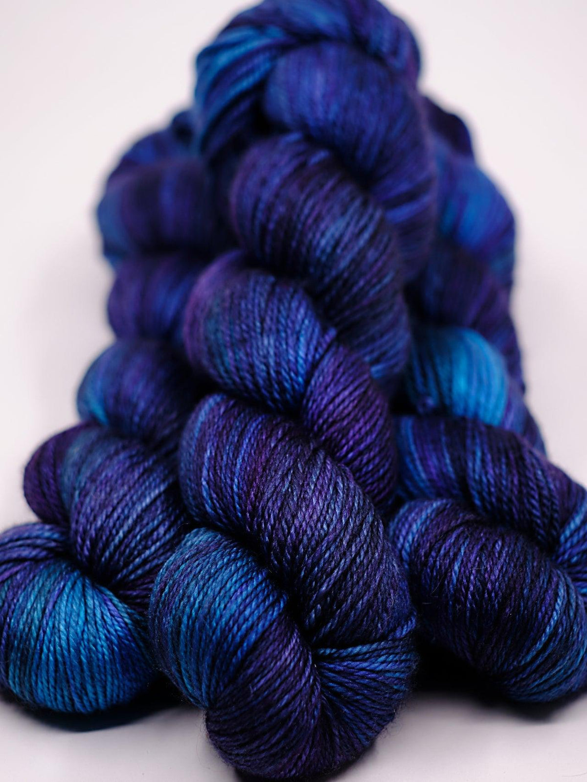 DK PURE KRYPTONIGHT - Biscotte Yarns