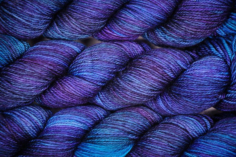 DK PURE KRYPTONIGHT - Biscotte Yarns