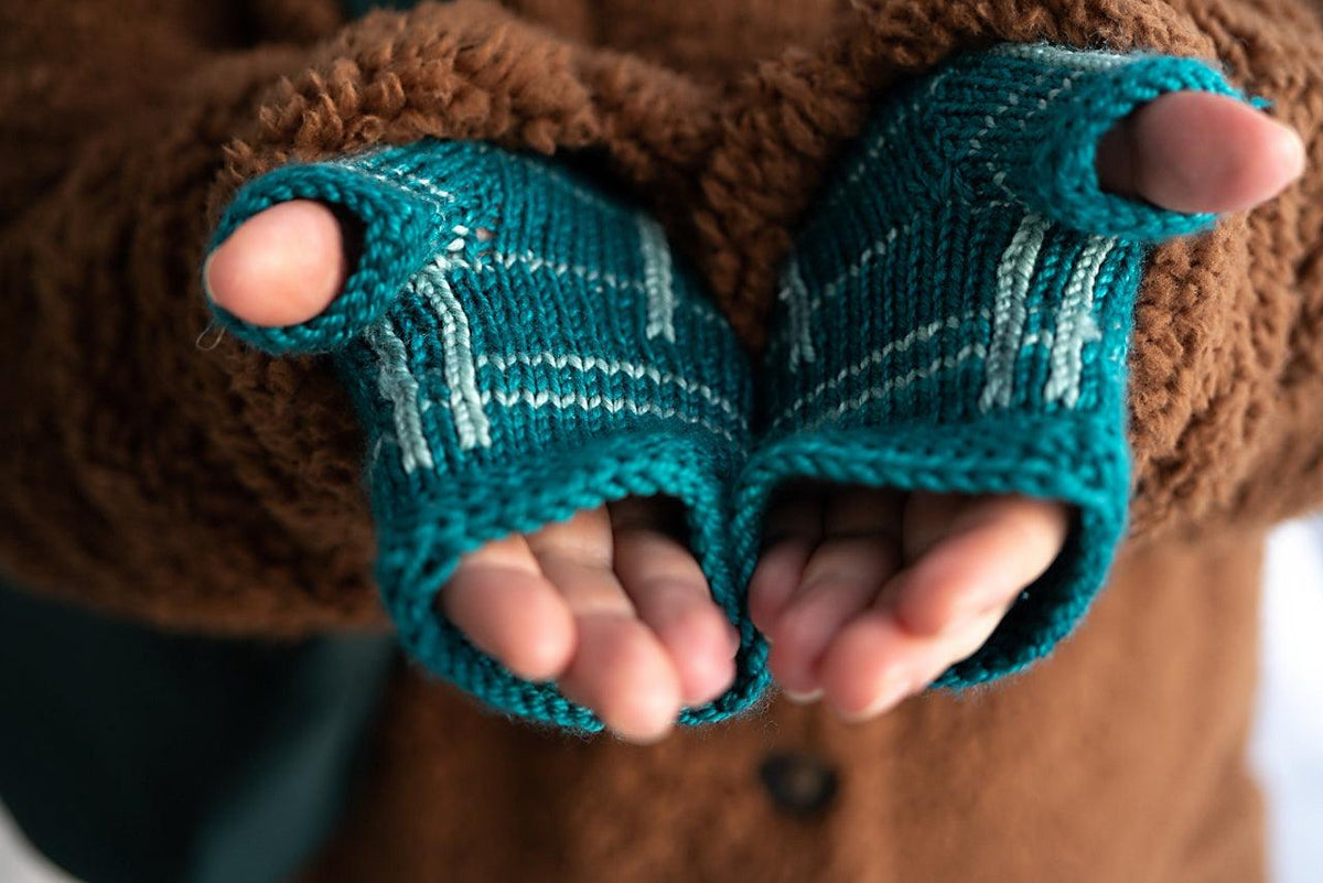 fingerless mitts pattern