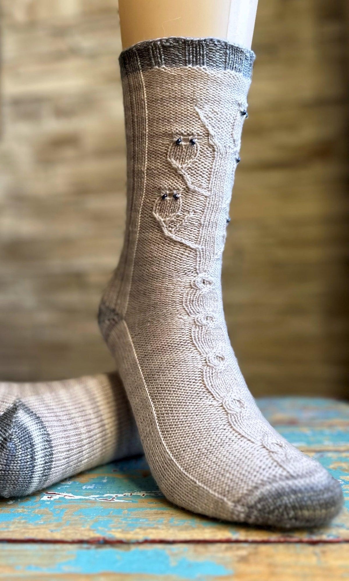 Sock knitting pattern : August Pocus