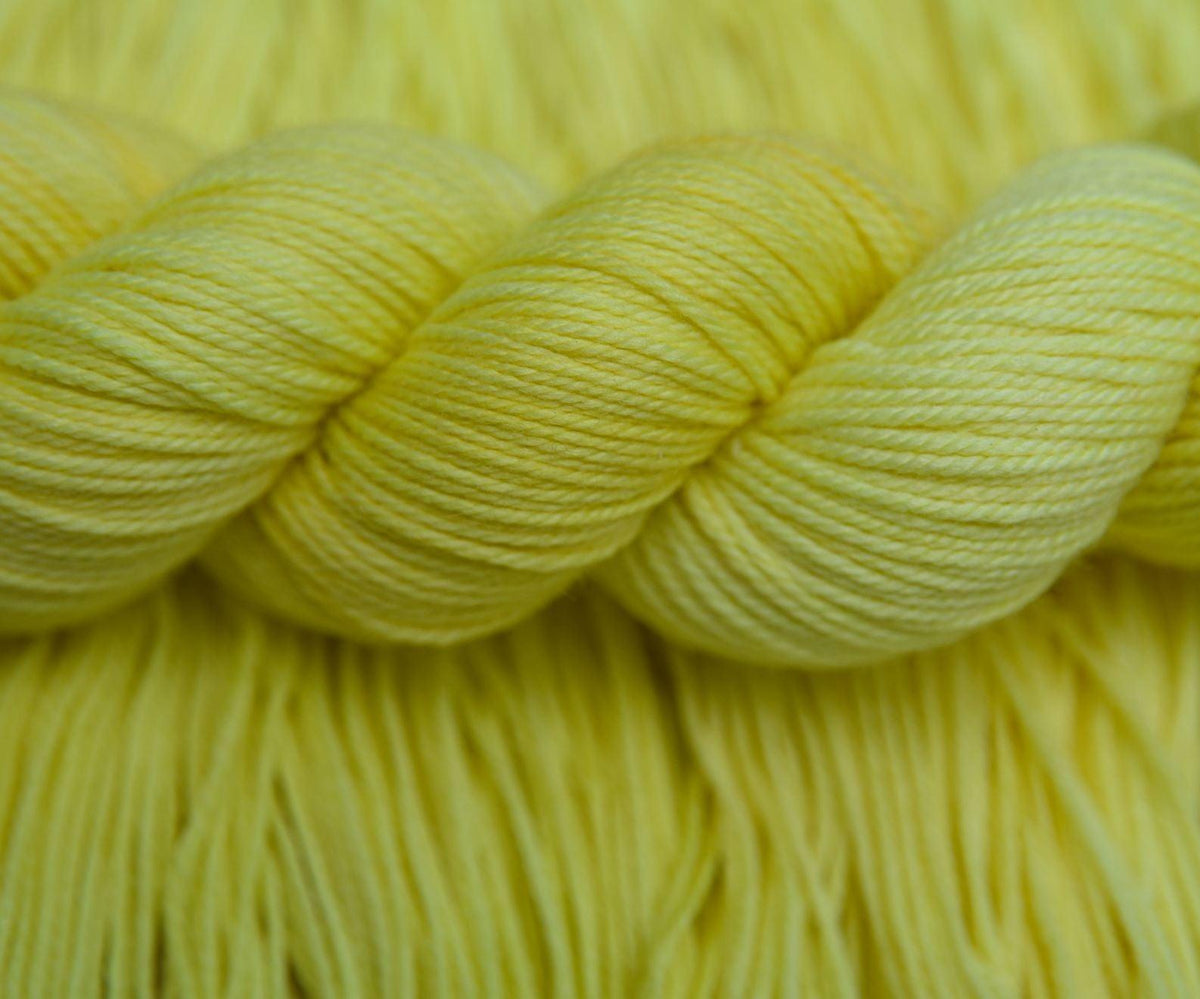 DK PURE LEMON MERINGUE - Biscotte Yarns