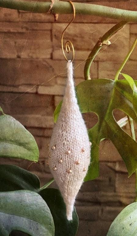 free knitting pattern ornament