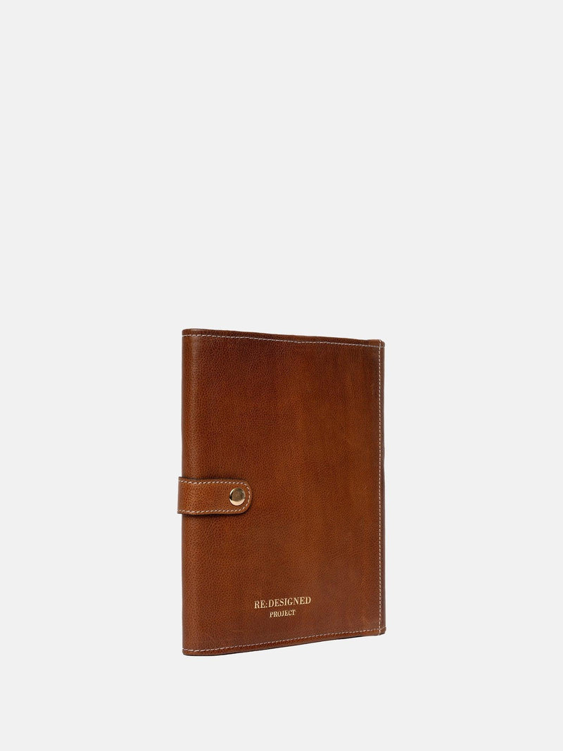 PROJECT Project 14 Needle Case Walnut/Gold