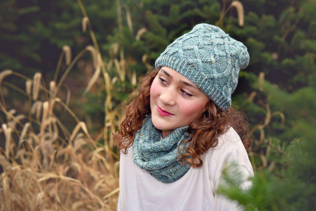 "Skadi" Matching Hat & Cowl | Knitting Patterns - Biscotte Yarns