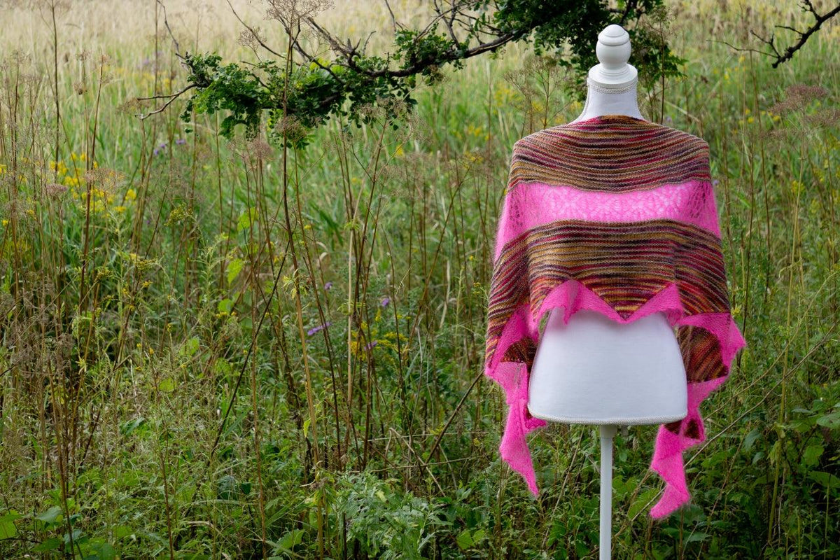 Rising Sun Shawl | Knitting Kit - Biscotte Yarns