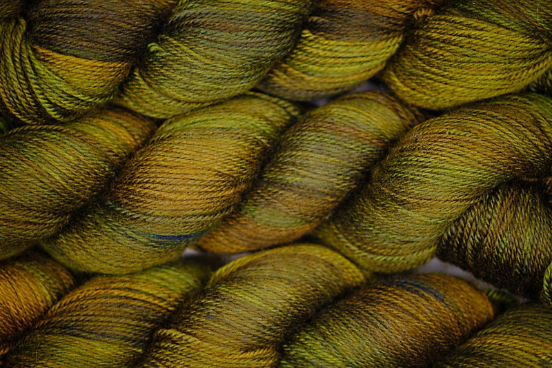 SUPER SOCK GREEN GROWS - Biscotte Yarns