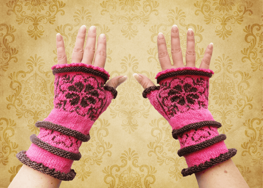 Juliette's Mittens | Wrist warmer knitting pattern - Biscotte Yarns
