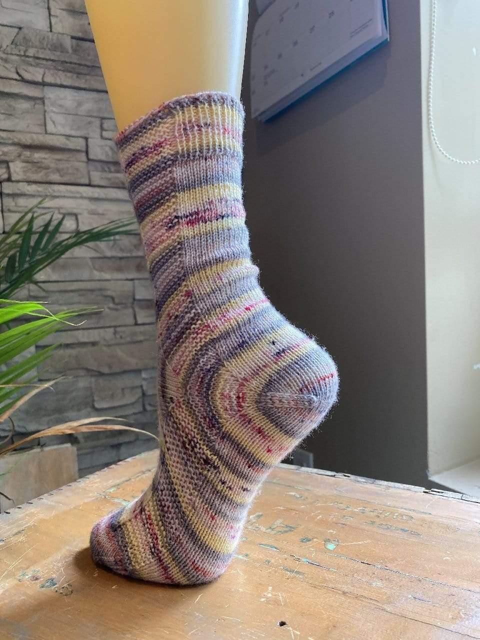 Stoïque | Free sock pattern - Biscotte Yarns