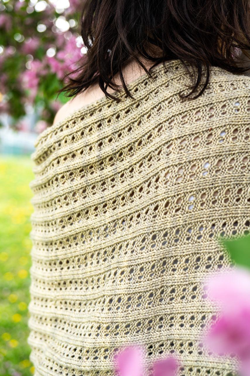 Zulia Poncho | Knitting Pattern - Biscotte Yarns