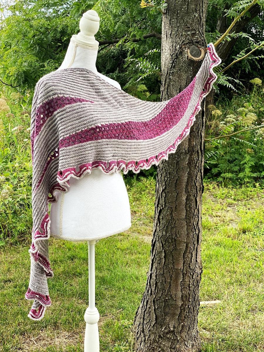 Belle de Jour | Shawl Pattern - Biscotte Yarns