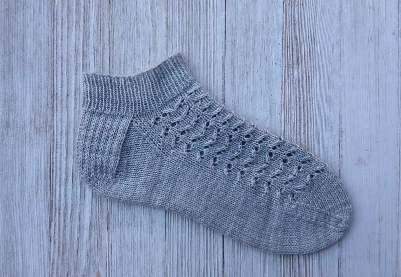 Short & Sweet | Sock Pattern - Biscotte Yarns