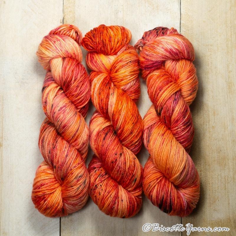 DK PURE ORANGE SANGUINE - Biscotte Yarns