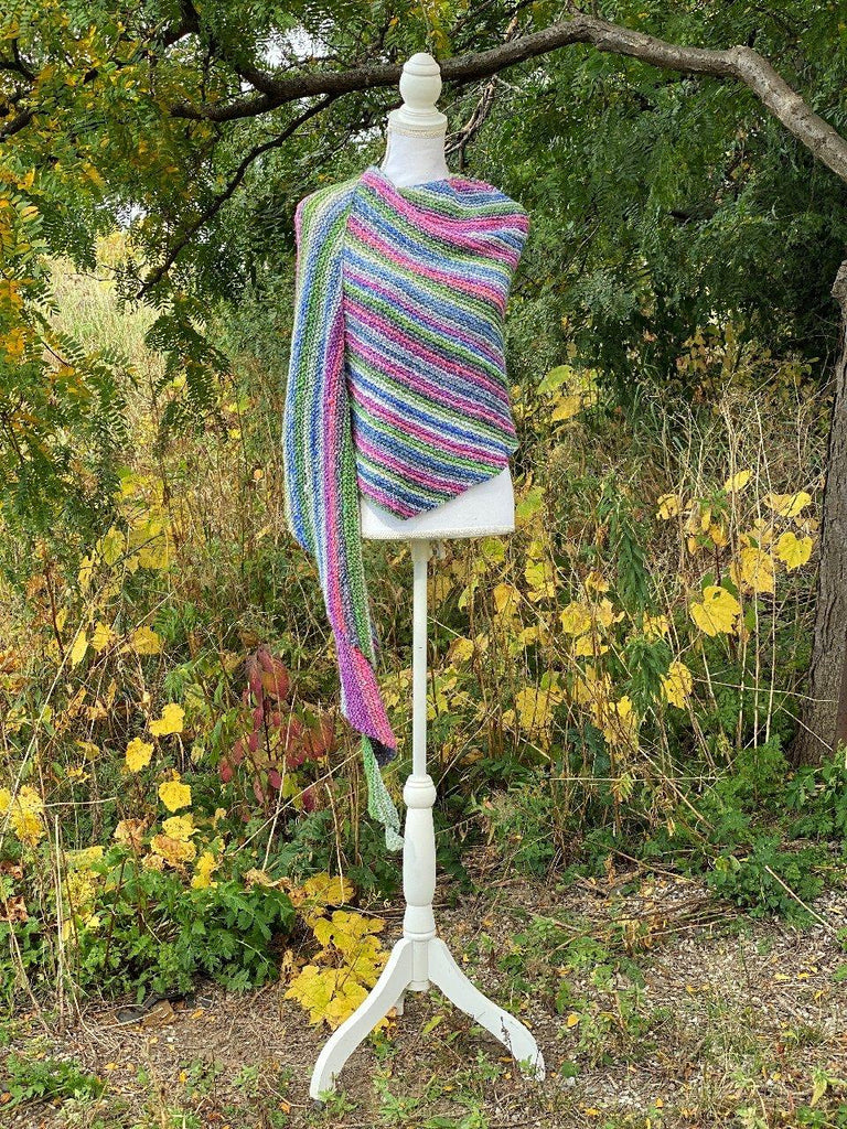 Lucille's Shawl 🦋 – Biscotte Yarns