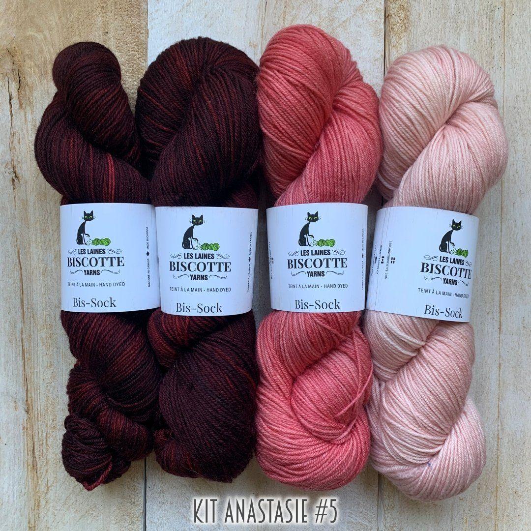 Yarn kit for crocheters to make the Anastasie shawl - Biscotte Yarns