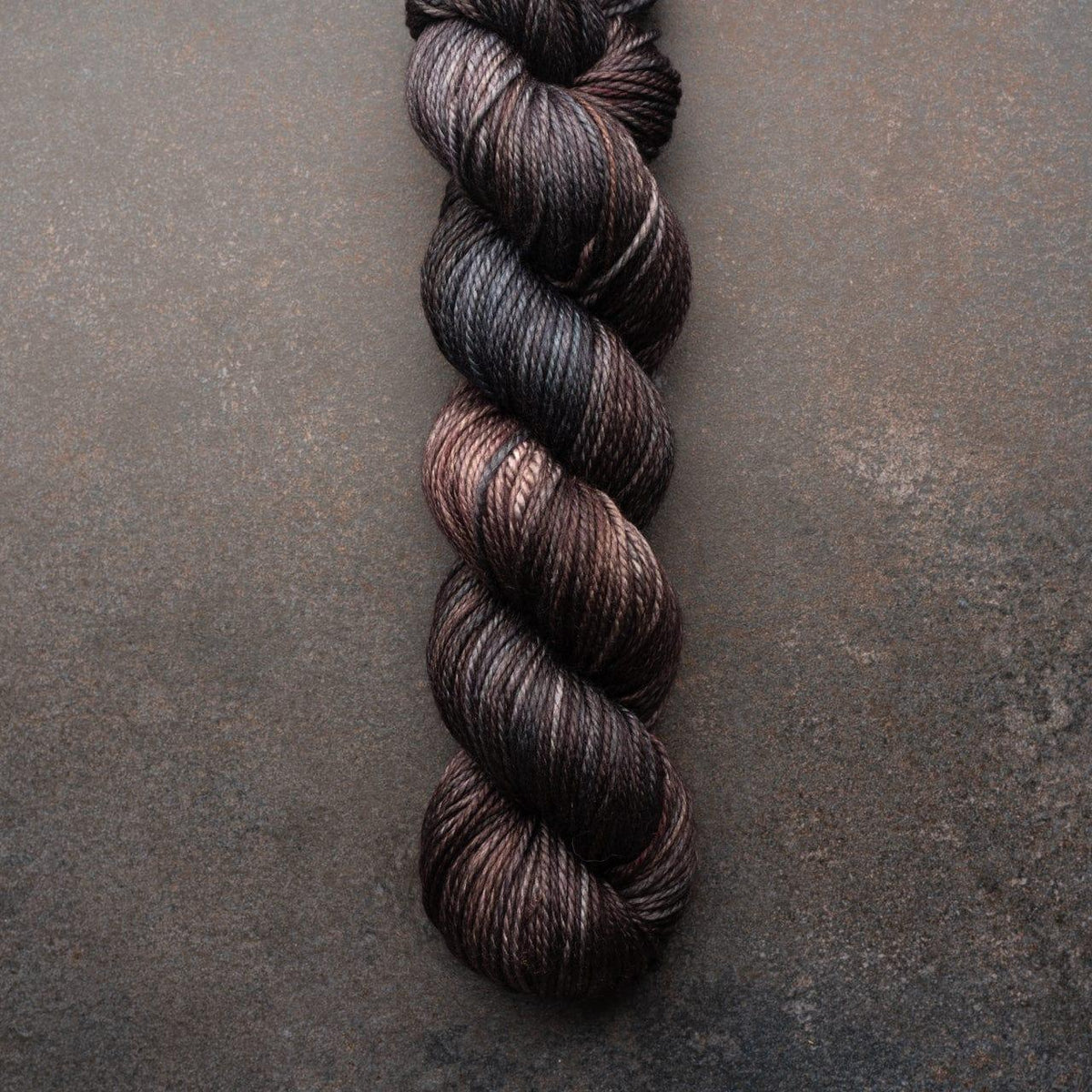 DK PURE BLUEBERRY FIELD - Biscotte Yarns