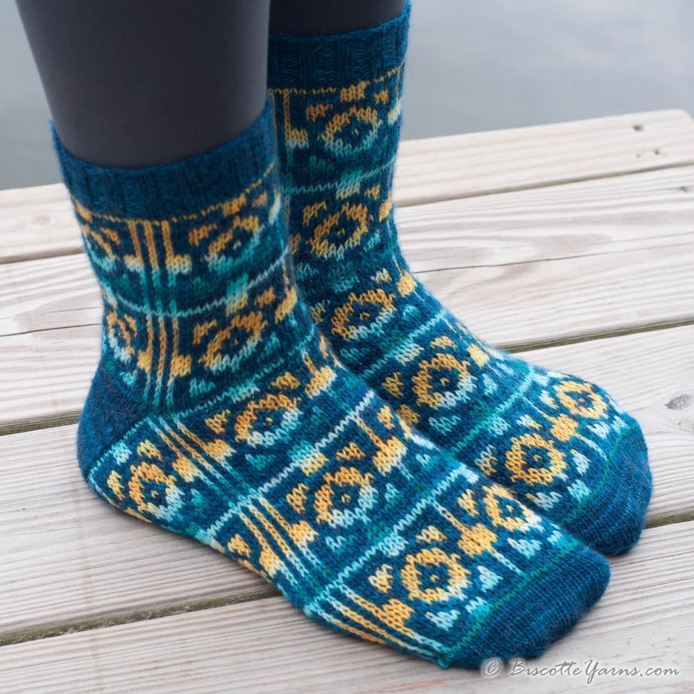 Socks Pattern Lakeside Retreat - Biscotte Yarns