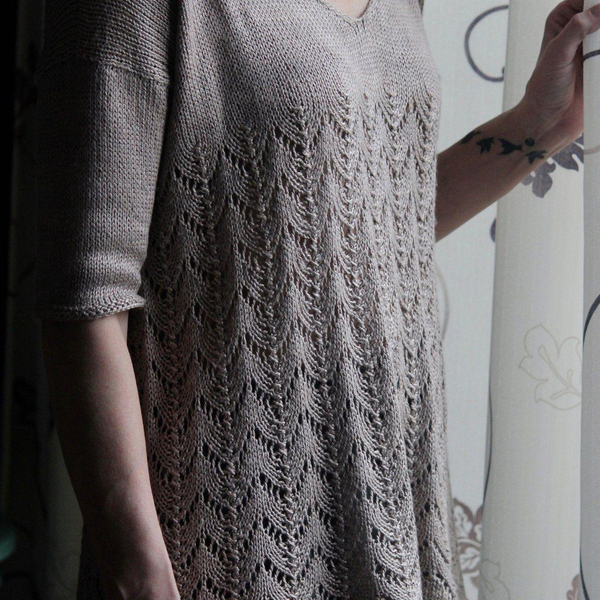 Grace Silk Tee | Free Knitting Pattern - Biscotte Yarns