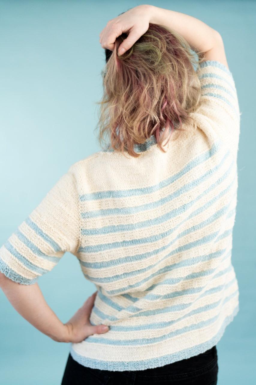 Blue Ribbon | Knitting Pattern - Biscotte Yarns