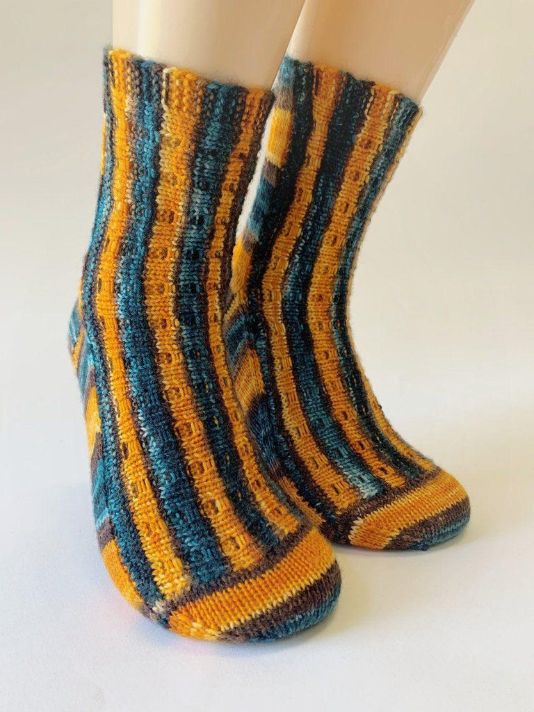 Socks pattern Hori-Verti - Biscotte Yarns
