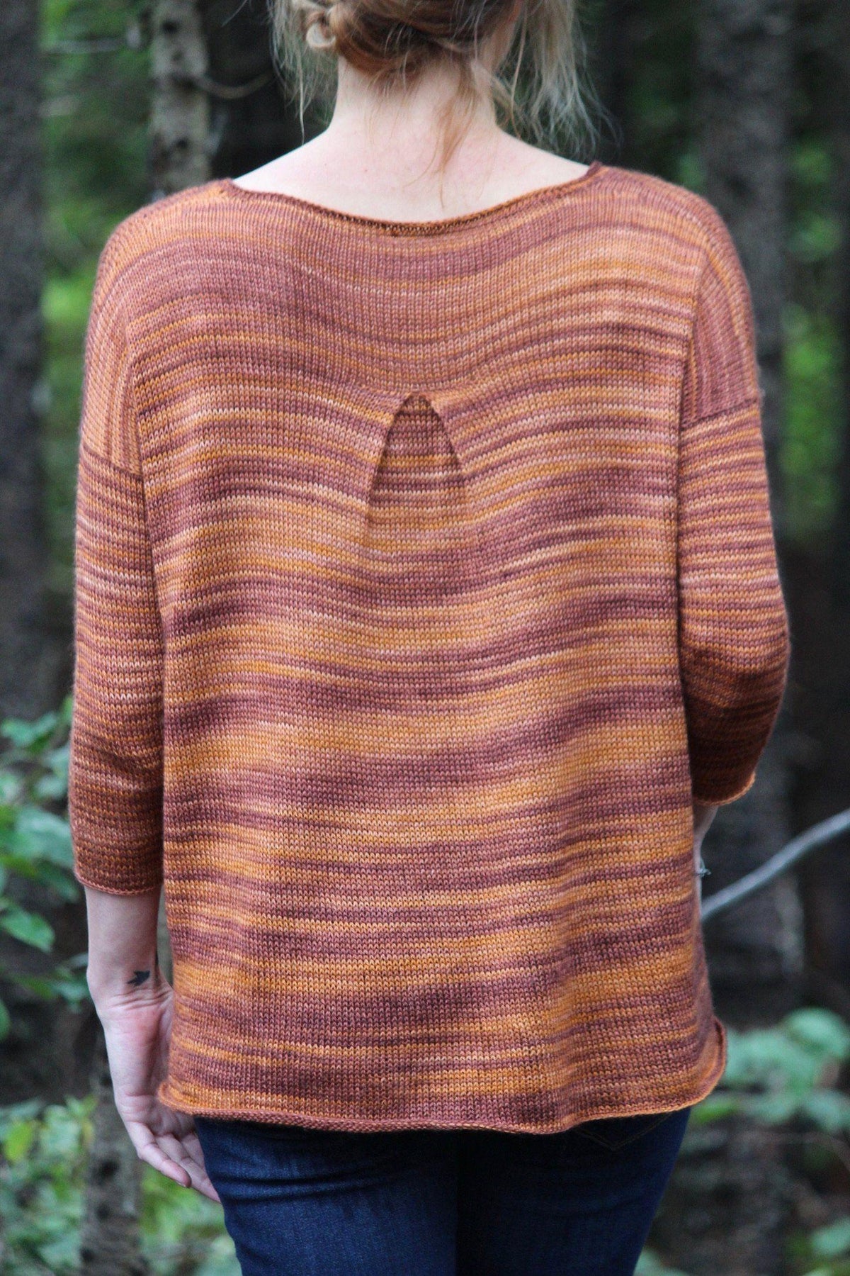 Autumn Breeze free sweater pattern - Biscotte Yarns