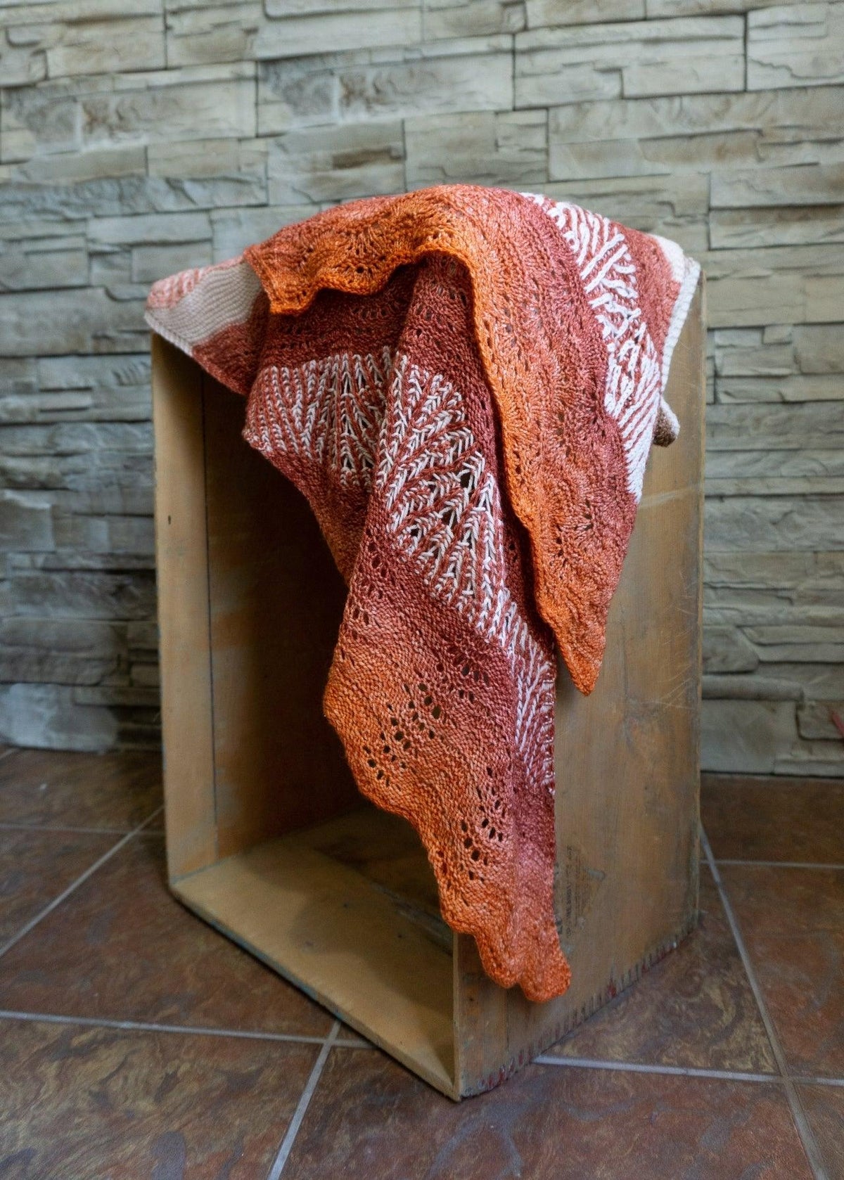 Highlands Sunset Shawl Pattern - Biscotte Yarns