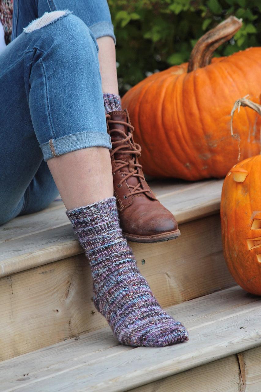 Marly Texture - Free Sock Pattern - Biscotte Yarns